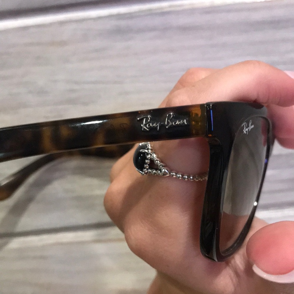 Wayfarer RayBan Glasses - Picture 5 of 5